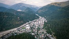 Wallace im Rauch - Waldbrände sind eine wiederkehrende Bedrohung für das kleine Städtchen in den Rockies | Bild: BR/Dirk Rohrbach